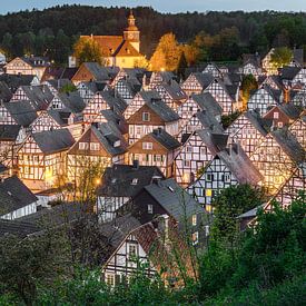 Freudenberg dans le Siegerland le soir sur Michael Valjak