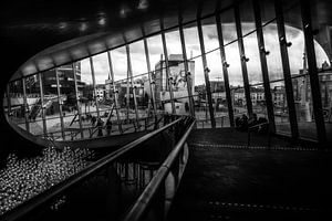 Photo en noir et blanc de la gare centrale d'Arnhem