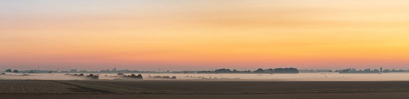 Panorama skyline photo of Beveland by Percy's fotografie