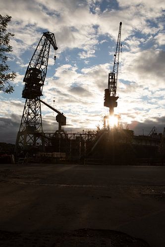 Gdansk havenstad in Polen met de beroemde kranen