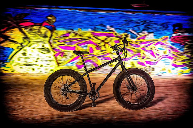 Fatbike in front of a glowing graffiti background by Frank Heinz
