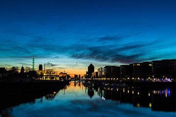 Haven van Duisburg bij zonsondergang van Capacidad Fotografie