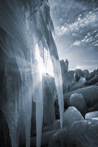 Ice sculptures at the National Park Lauwersmeer - In winter, when a strong wind blows from the east,