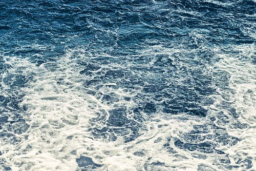 Blasen und Schaum - Blaues Meerwasser Abstrakt