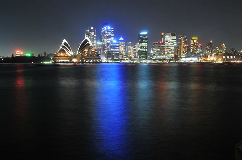 Sydney Skyline by night van Diederik De Reuse