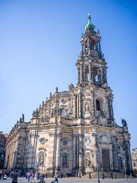 Dresden - Hofkerk Dresden (Kathedraal van Sanctissimae Trinitatis) van t.ART