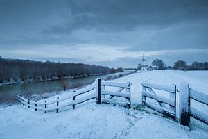 Mühle in Winterlandschaft von Moetwil en van Dijk - Fotografie