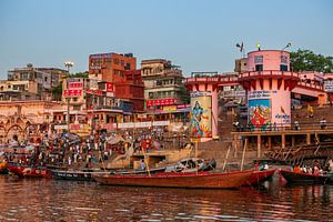 Die Ghats von Varanasi am Ganges