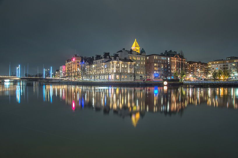Norrköping by night by Marc Hollenberg
