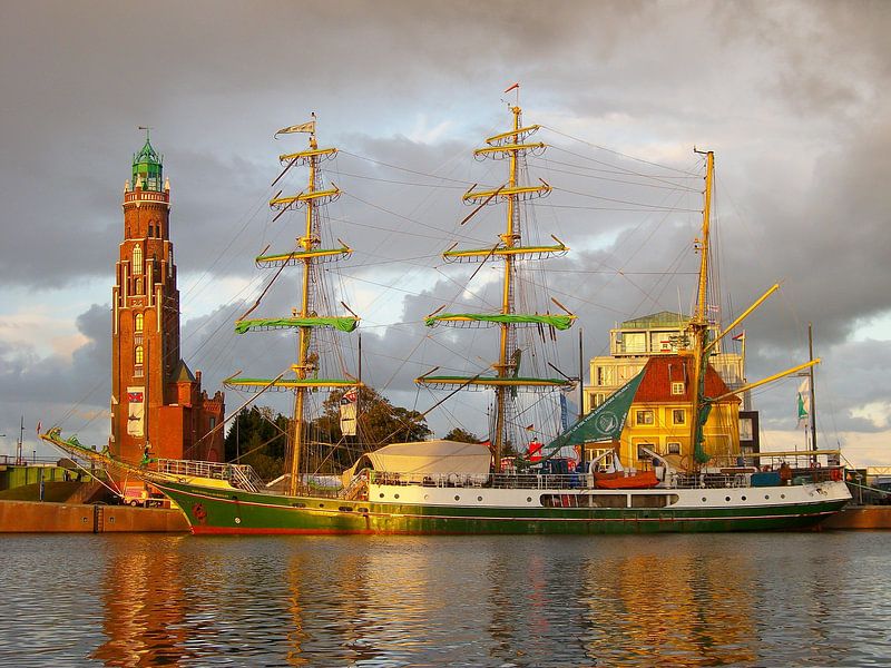 Sonnenaufgang in Bremerhaven von Ingo Rasch