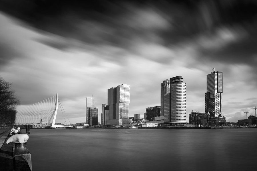 Kop van Zuid in zwart-wit
