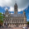 Photo longue exposition de la place et du bâtiment municipal de Middelburg Zeeland Pays-Bas. sur Bart Ros