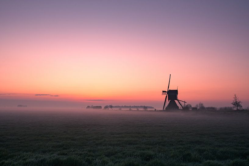 Sonnenaufgang in der Mühle von Jacco van Son