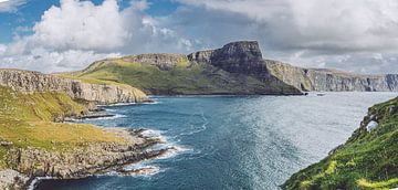 Panorama Klippen in Schottland. Isle of Skye Idylle und Ruhe von Jakob Baranowski - Photography - Video - Photoshop