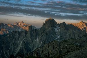 Lever du soleil dans les Dolomites
