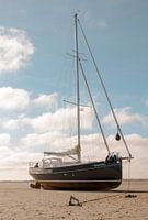 Gestrande boot op West-Terschelling