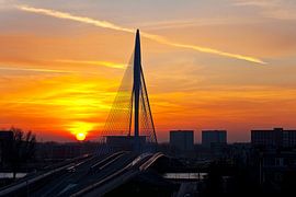 Prince Claus Pont au coucher du soleil à Utrecht sur Anton de Zeeuw