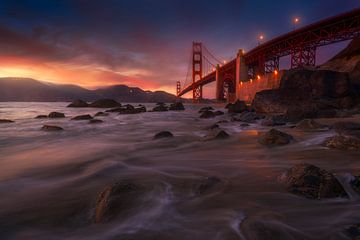 Duistere Golden Gate van Albert Dros