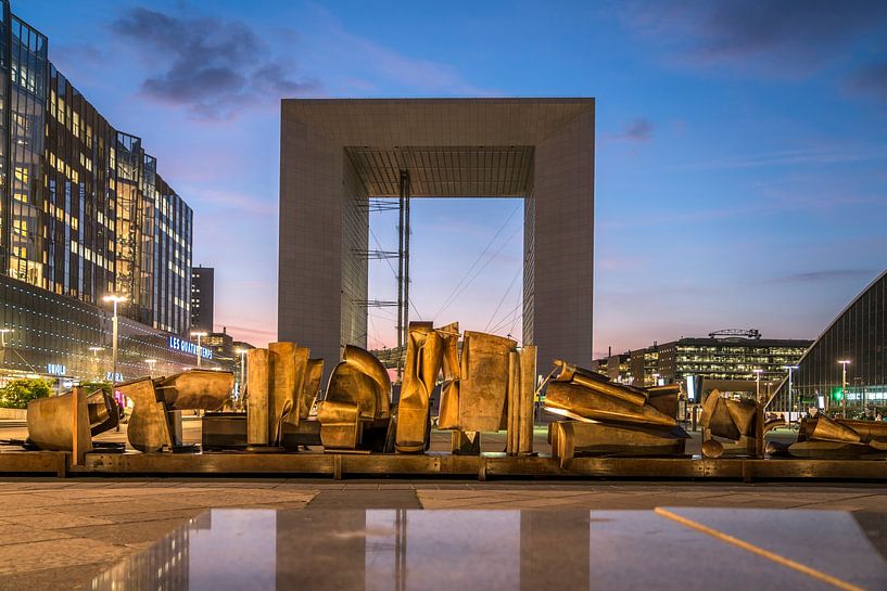 La Defense, Paris by Peter Schickert
