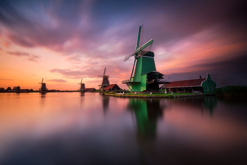 Ein Fest der Farben von Georgios Kossieris