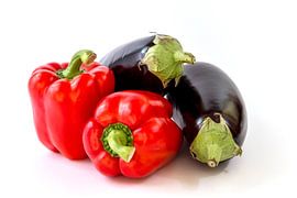 Gemüse isoliert auf weißem Hintergrund von Carola Schellekens