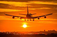 Martinair Boeing 747 landt op Schiphol
