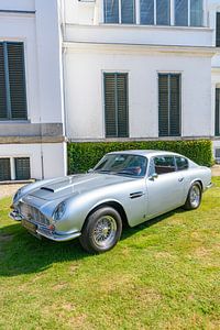 Aston Martin DB6 klassischer britischer Grand-Tourer-Sportwagen.