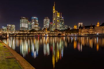 Frankfurt bij nacht van Nicole Gießmann-Keller