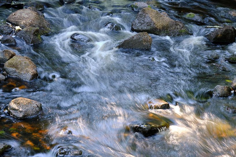 fließendes Wasser von Geertjan Plooijer