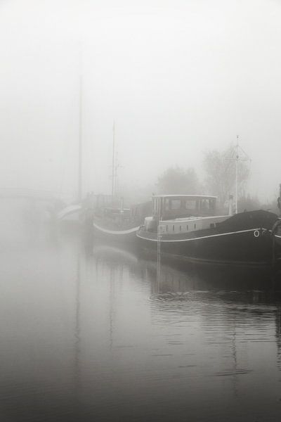 Verstilde mist van Jan van der Knaap