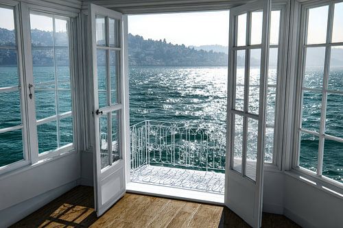 prachtig uitzicht over het water vanaf balkon