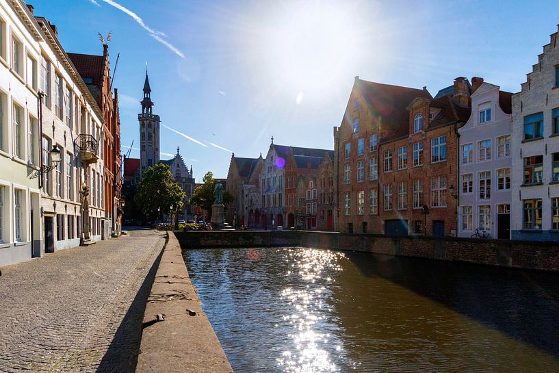 Spiegelrij and Jan van Eyckplein of Bruges by Martijn