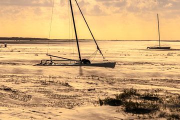 Plage abandonnée sur Marc Hollenberg