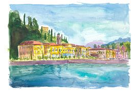 Der Charme des sonnenbeschienenen Bellagio spiegelt sich im Comer See von Markus Bleichner