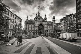 Antwerp Central Station by Rob Boon