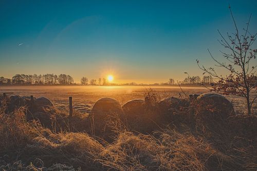 Lever de soleil à la campagne