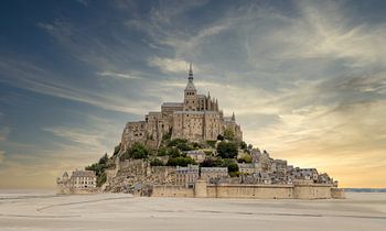 Majestic Mont Saint-Michel at Dusk