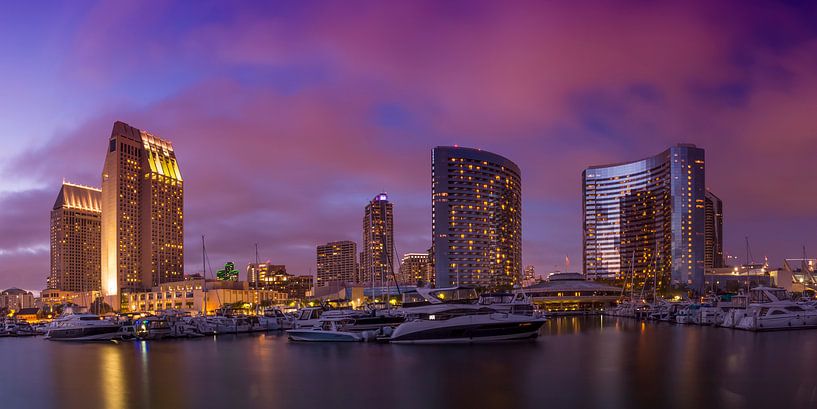 SAN DIEGO Evening Skyline by Melanie Viola
