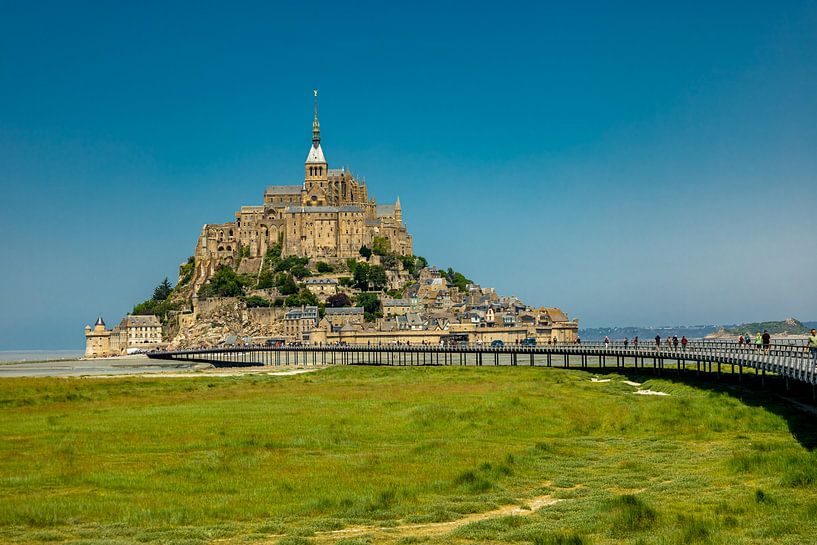 Excursion to the tourist attraction in Normandy - Le Mont-Saint-Michel - France by Oliver Hlavaty