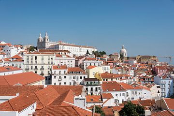 panorama of old  lisbon old town van ChrisWillemsen