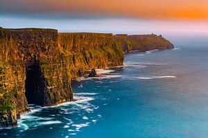 Les falaises de Moher au coucher du soleil