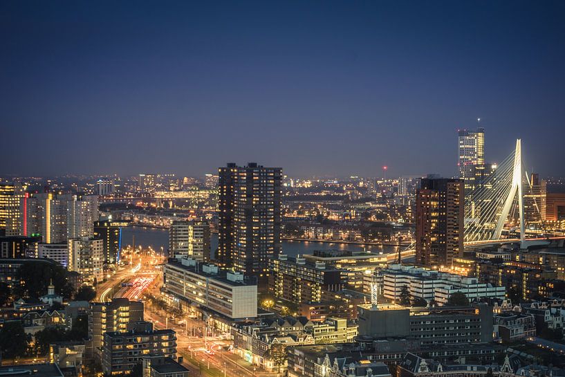 avond in rotterdam van Michael van Dam