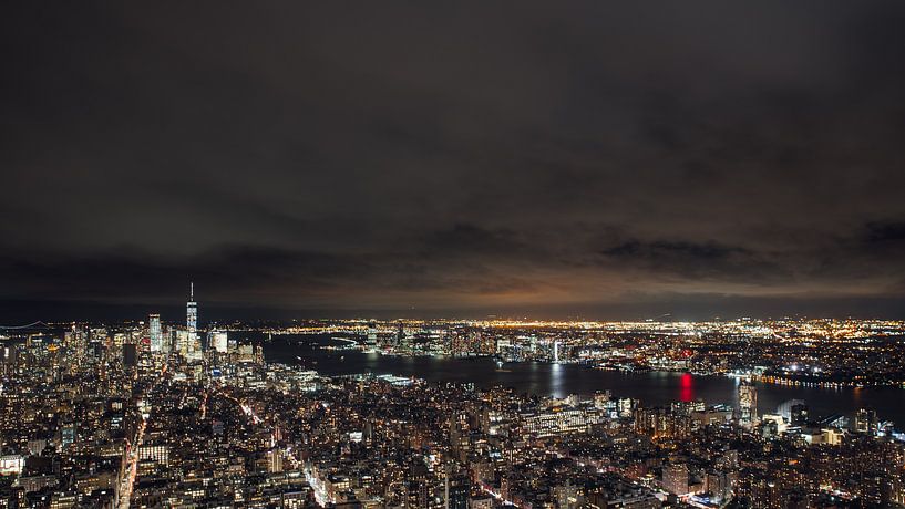 Manhattan bei Nacht von Bas de Glopper
