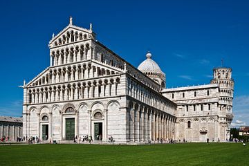 Pisa, Italy by Gunter Kirsch