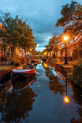 Leiden - The quiet Kijfgracht in the evening (0179)