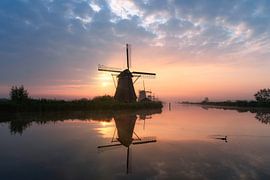 Kinderdijk, episode 8: sunset by Bfec.nl