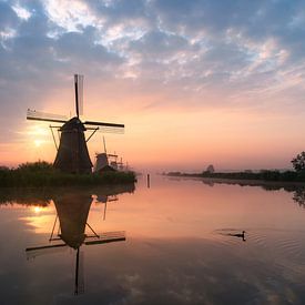 Kinderdijk, Folge 8: Sonnenuntergang von Bfec.nl