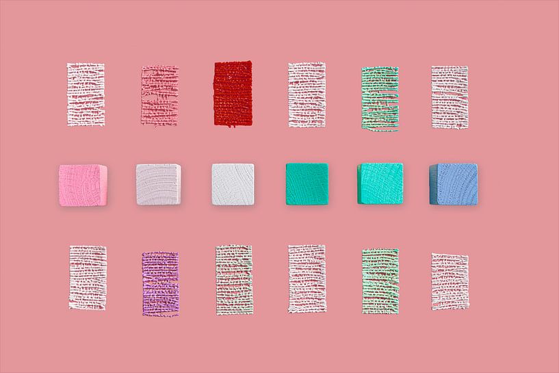 Minimalistische Kunst: Abstrakte Collage in Korallenrosa von STUDIO MINIMAL ART