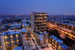 Uitzicht over een deel van het Tuindorp-West complex in Utrecht van Donker Utrecht