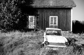 Car wreckage in Sweden by Rob van Dam